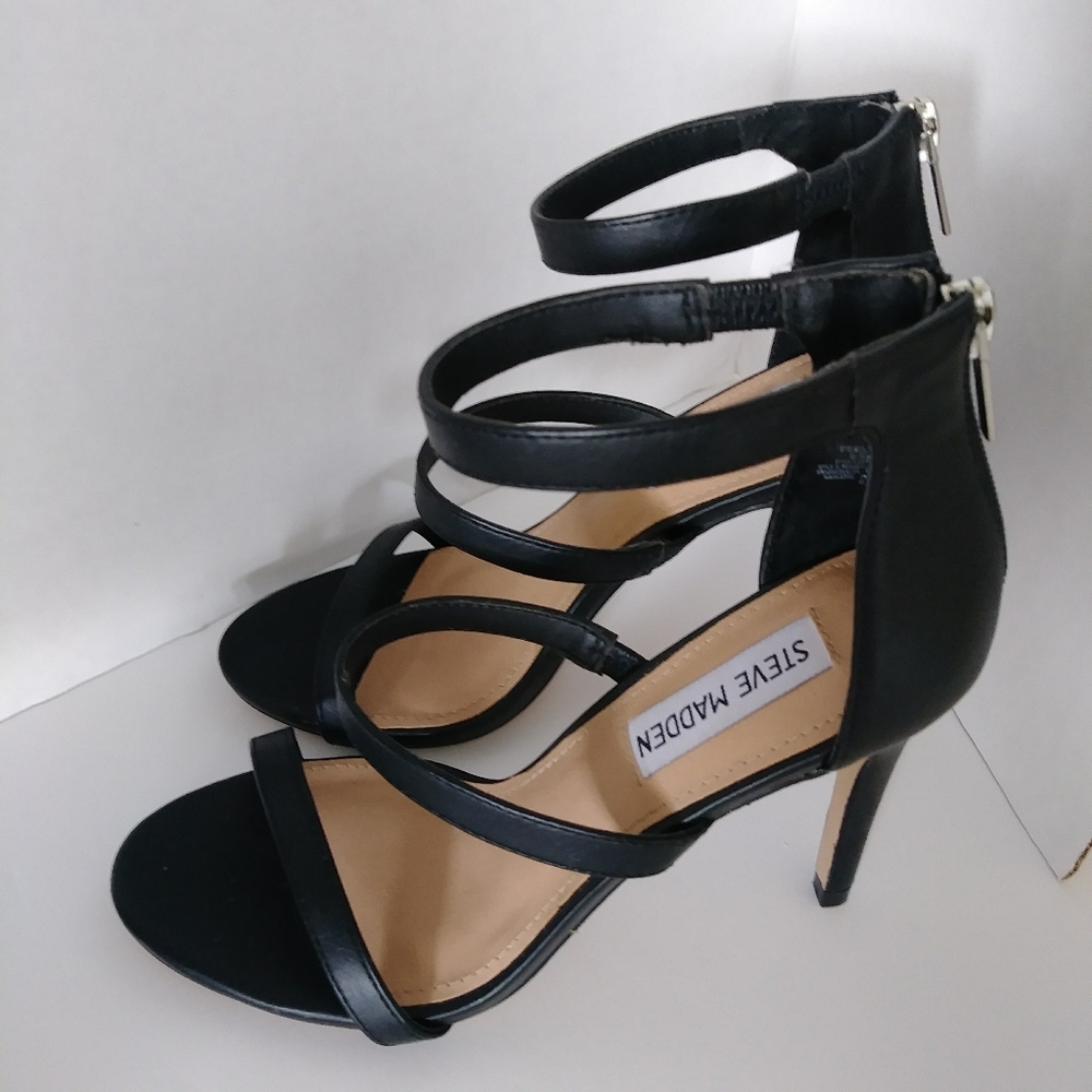 STEVE MADDEN High Heels Sandals